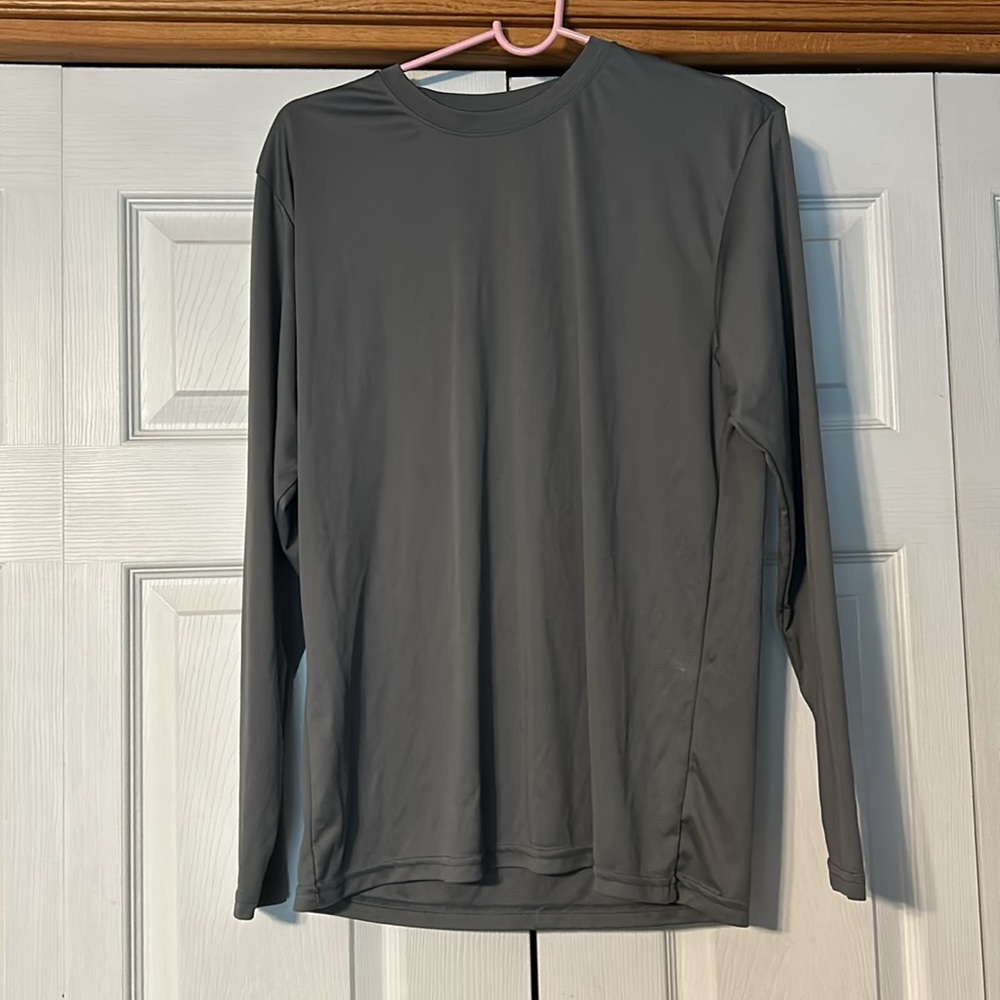 Silky material long sleeve men’s shirt